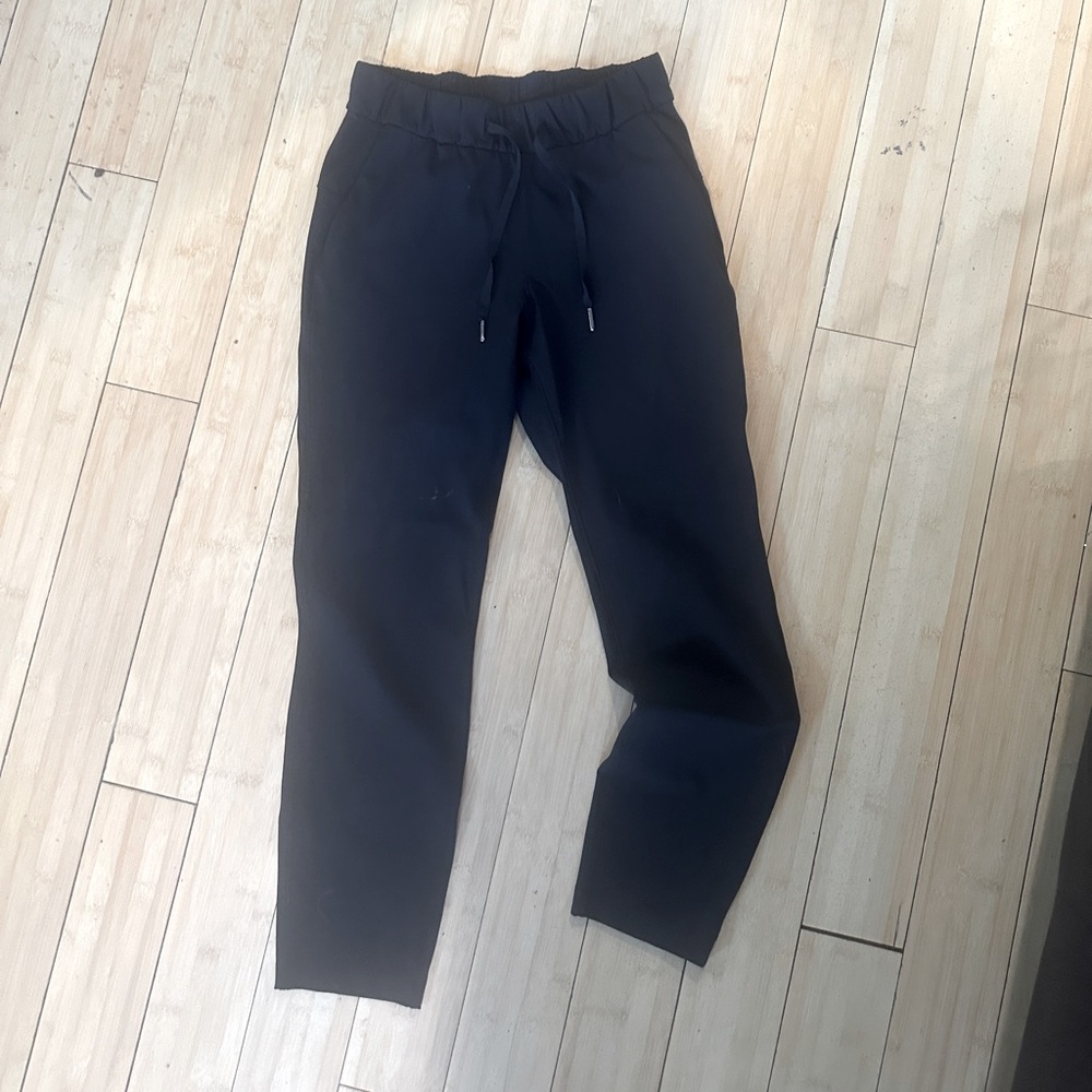 Lululemon Women's On The Fly Pant 28"